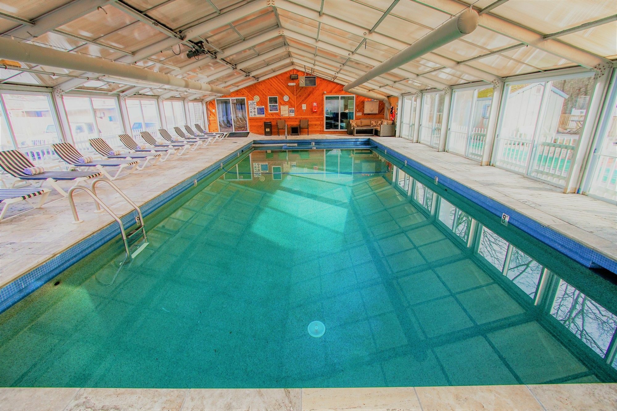 Cape Winds Resort هيانيس المظهر الخارجي الصورة